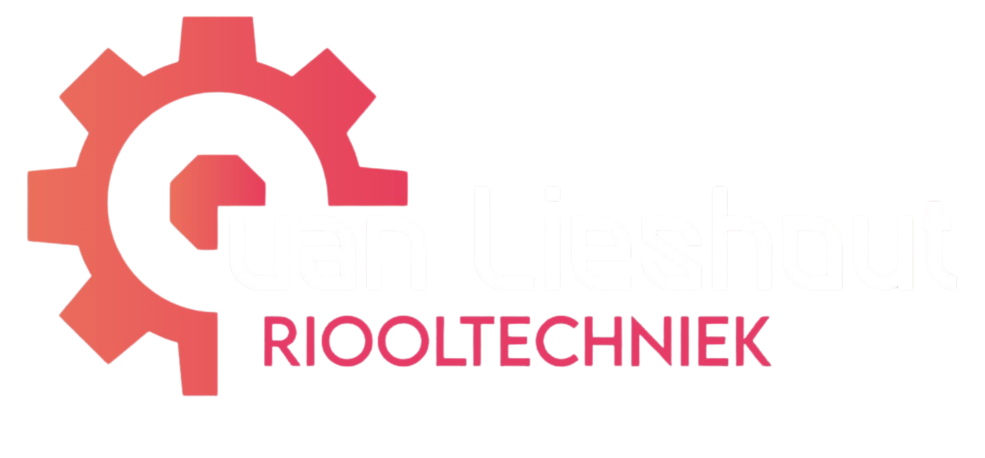 Van Lieshout Riooltechniek aan het werk aan een riool in Bladel